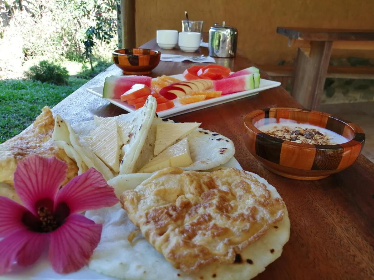 EYA Ecolodge San Isidro De El General Exterior foto